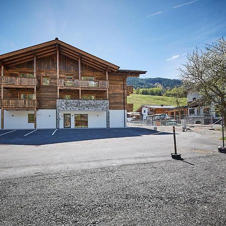 Residenz Der Wieshofer Apartamento Saalbach-Hinterglemm Exterior foto